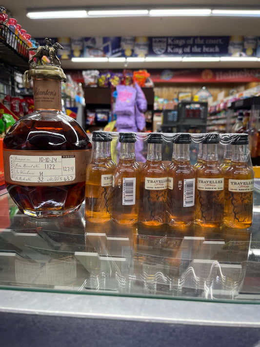 Blanton Straight from the Barrel 750 ml Bundle