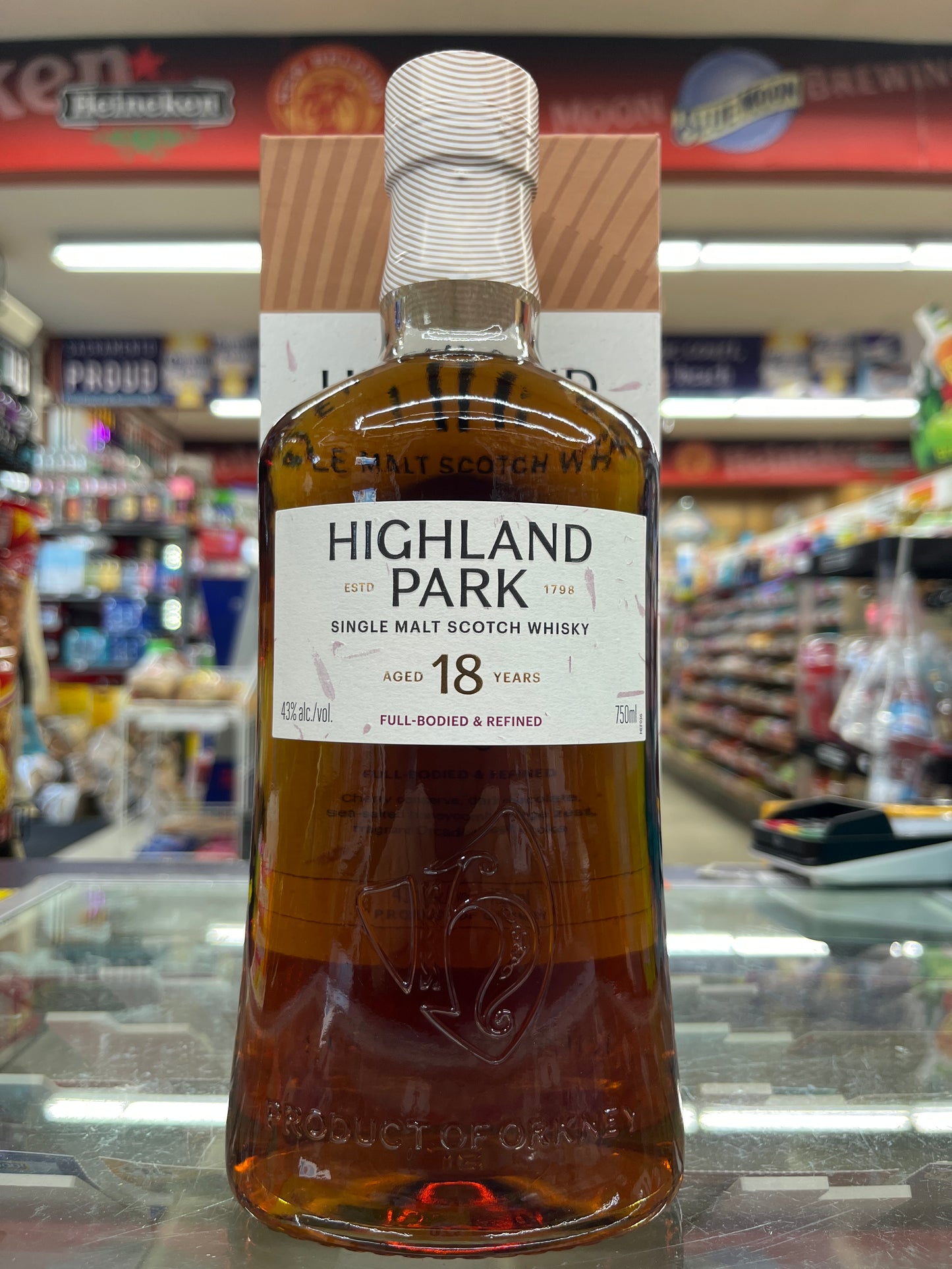 Highland Park Scotch 18years old 750ml