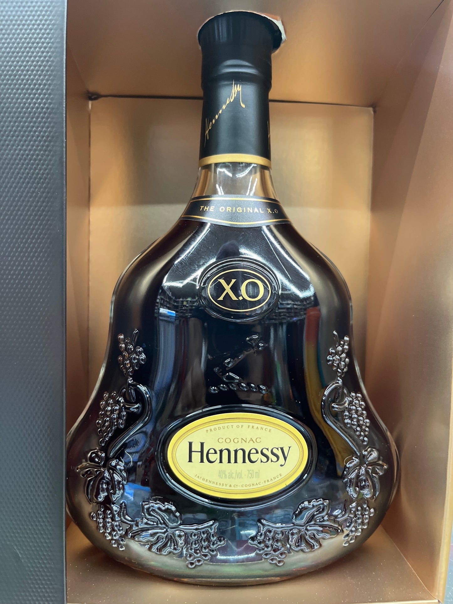 Hennessy X.O Cognac 750ml