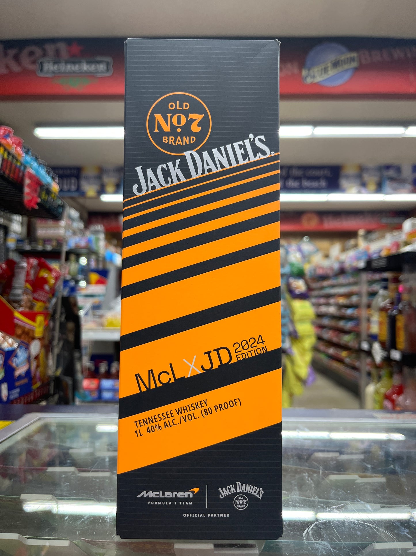 Jack Daniels No.7 McLaren Edition 1L