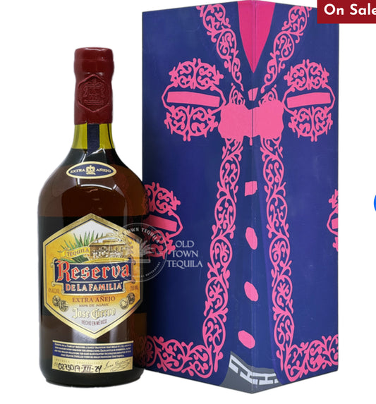 Jose Cuervo Tequila Reserva de la familia Extra Anejo 750ml