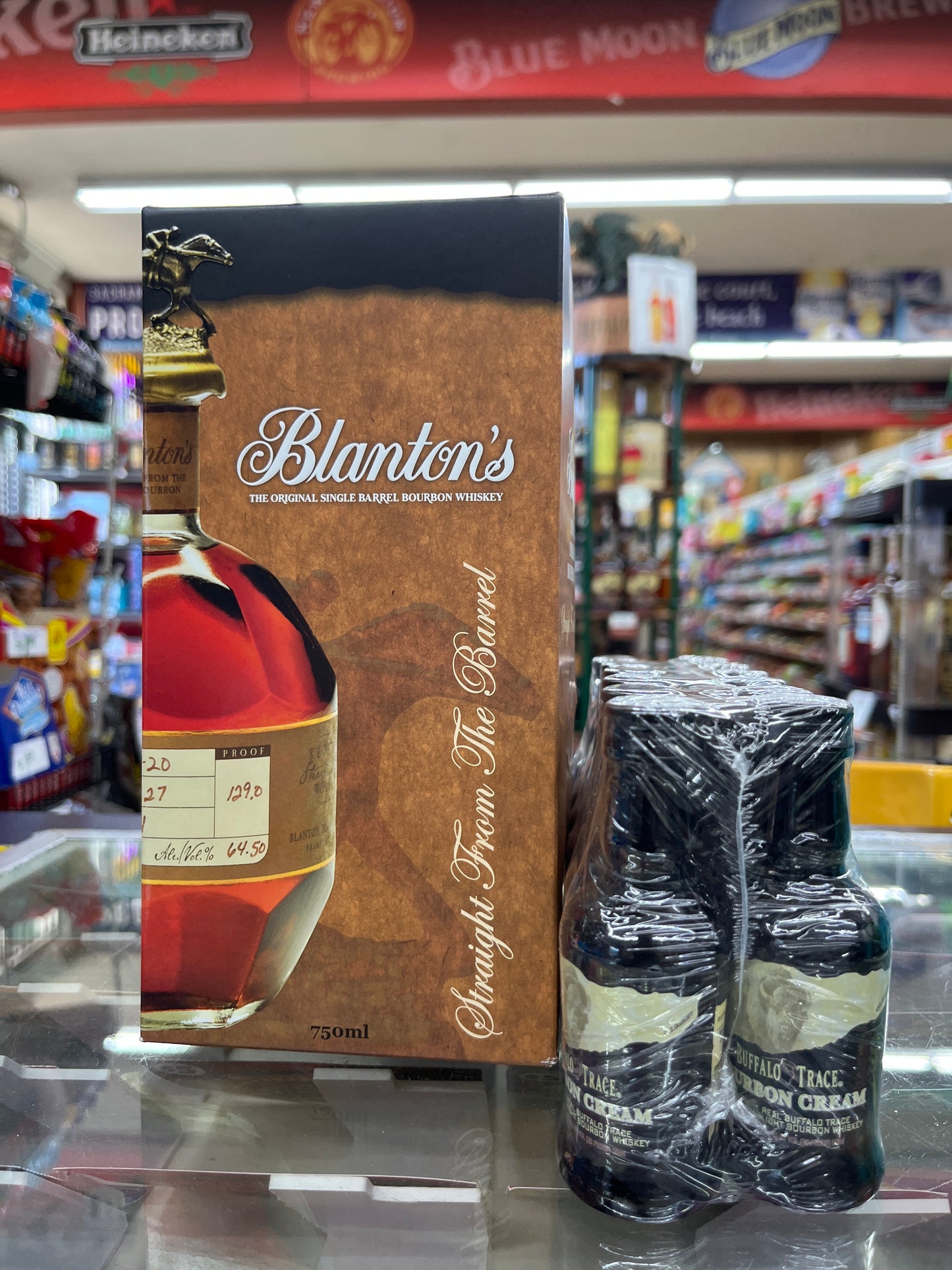 Blanton Straight from the Barrel 750 ml Bundle