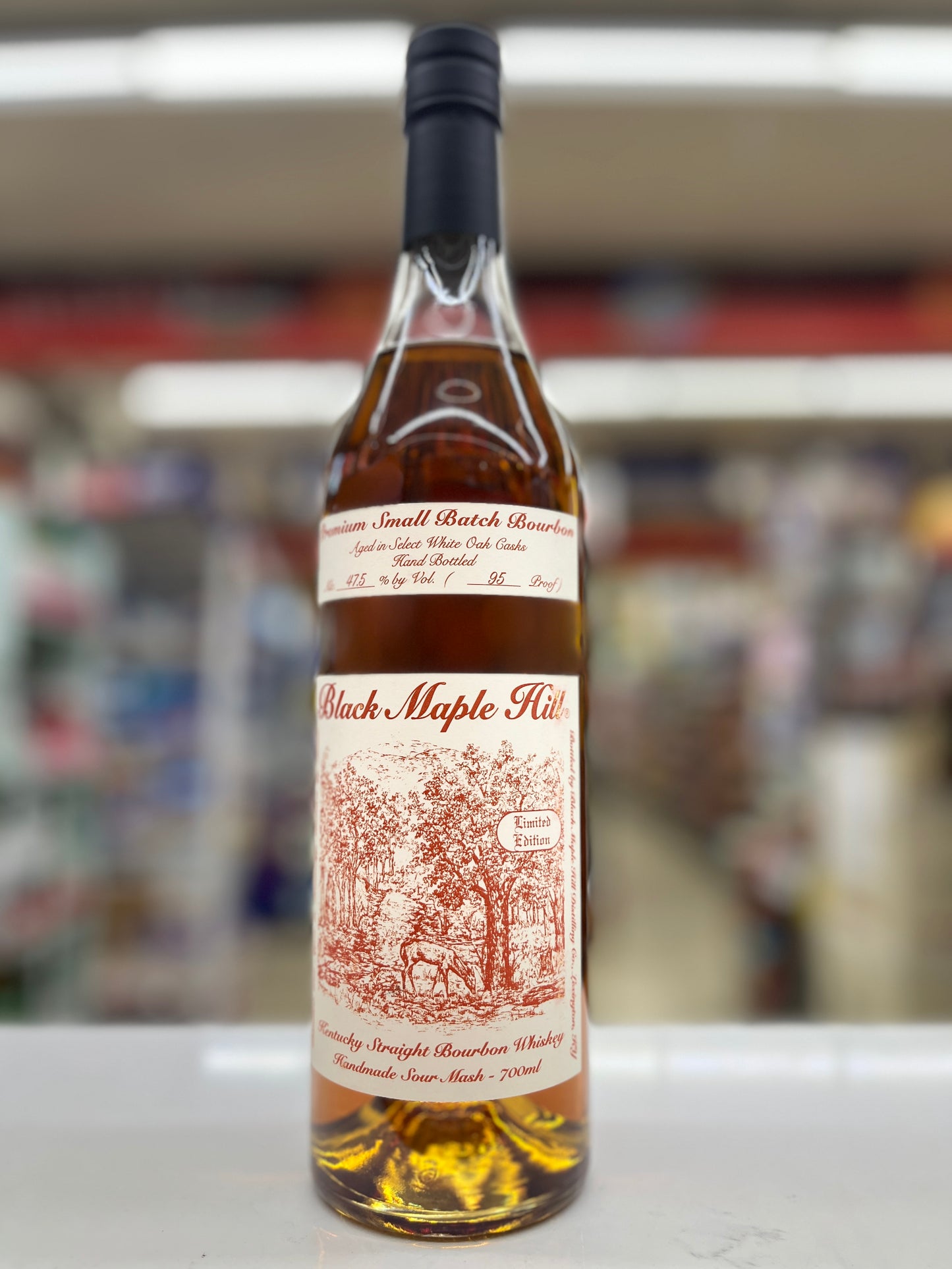 Black Maple Hill Bourbon red label by Rare Character 700ml